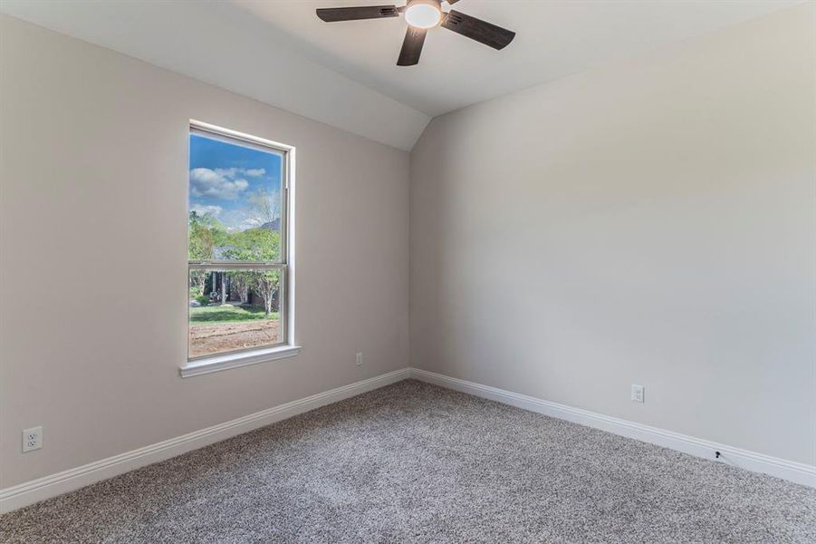 Spacious, unfurnished interior of a new home in , Van Alstyne (Image 25).