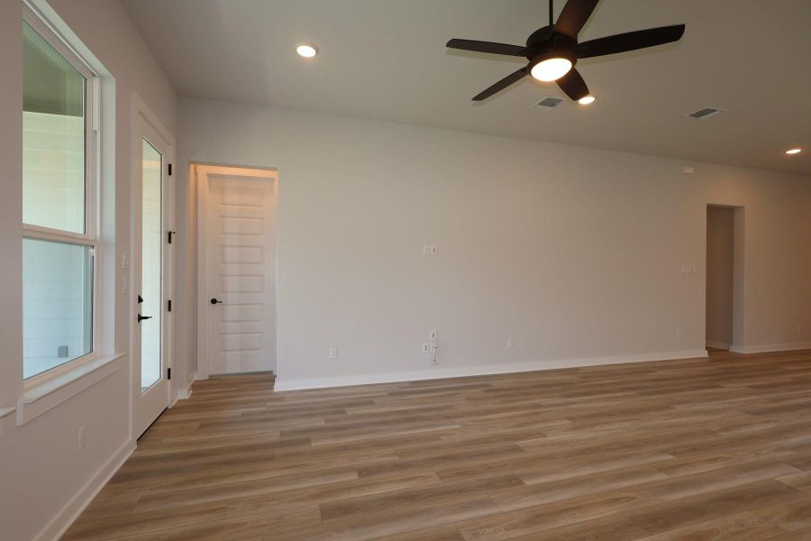 Spacious, unfurnished interior of a new home in Park Central, Georgetown (Image 13). Spacious, unfurnished interior of a new home in Park Central, Georgetown (Image 13).