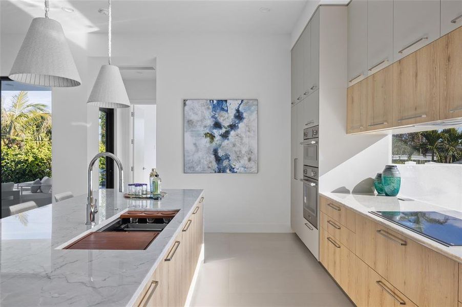 Furnished interior view inside a new home in , Sarasota (Image 12).