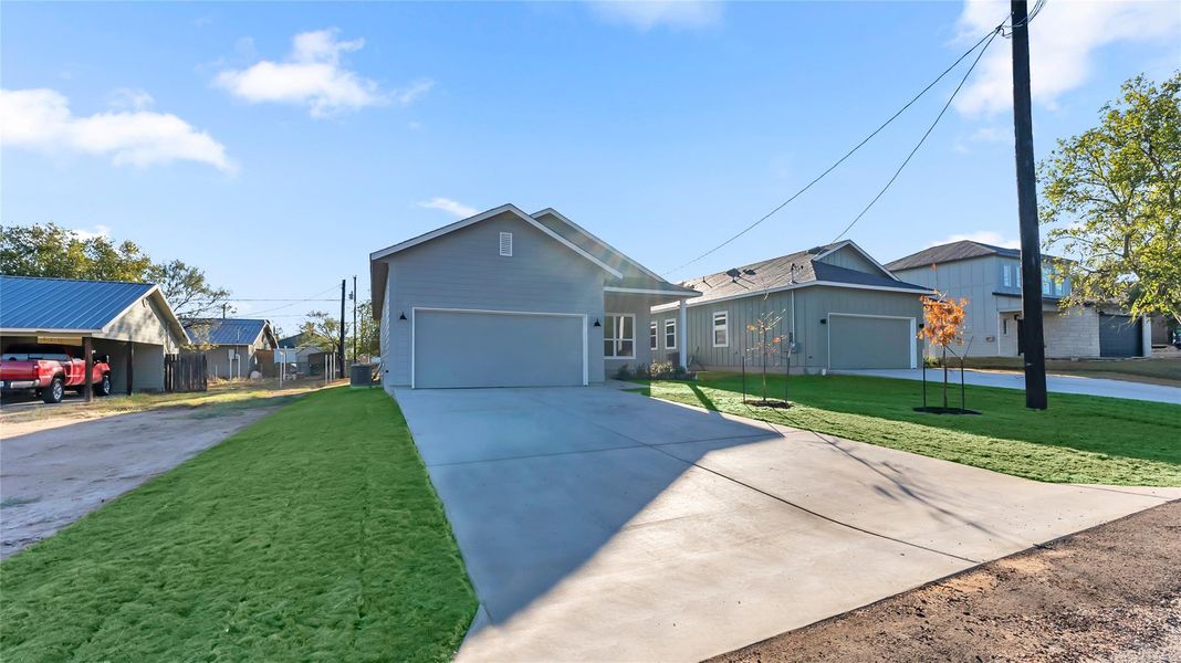 Image 20 of a home in .