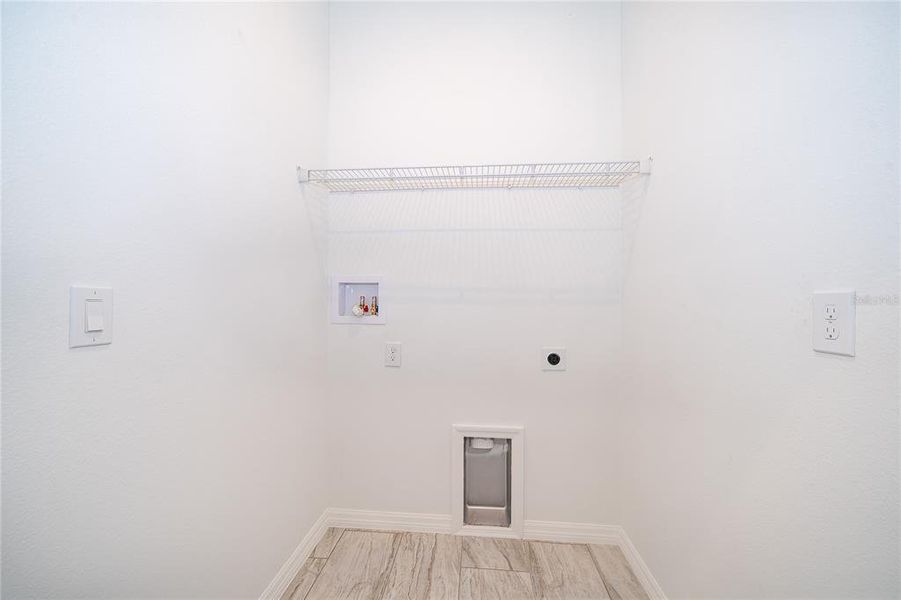 Spacious, unfurnished interior of a new home in , Kissimmee (Image 26). Spacious, unfurnished interior of a new home in , Kissimmee (Image 26).