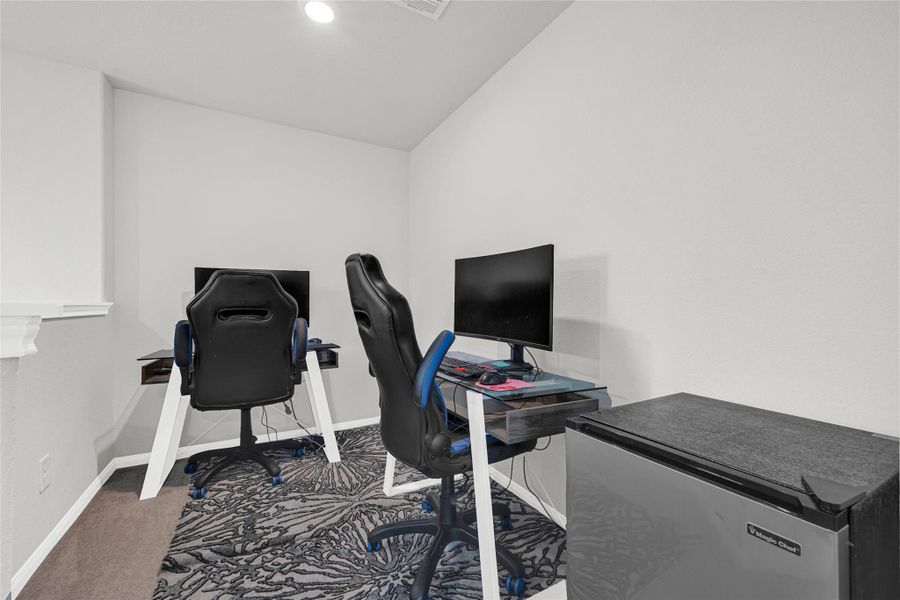 Furnished interior view inside a new home in River's Edge, Conroe (Image 16).