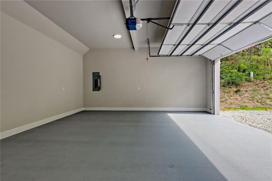 Spacious, unfurnished interior of a new home in , Clayton (Image 75).