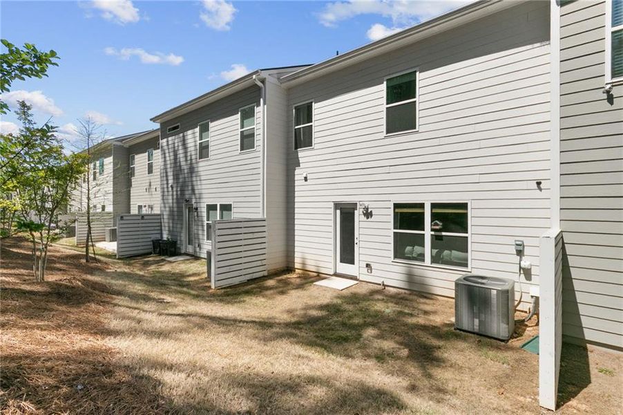 Exterior details and patio area of a home in , Powder Springs (Image 4).