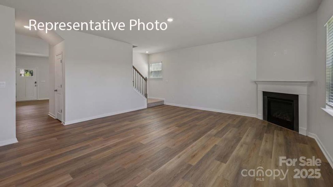 Spacious, unfurnished interior of a new home in Nolen Farm, Gastonia (Image 27).