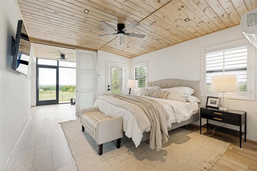 Furnished interior view inside a new home in , Decatur (Image 10).