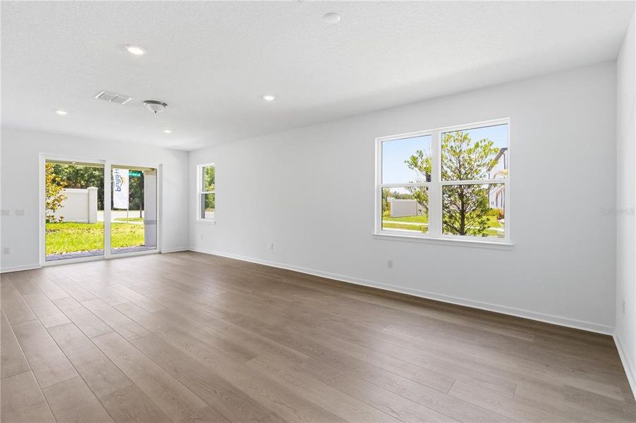 Spacious, unfurnished interior of a new home in , Riverview (Image 22).