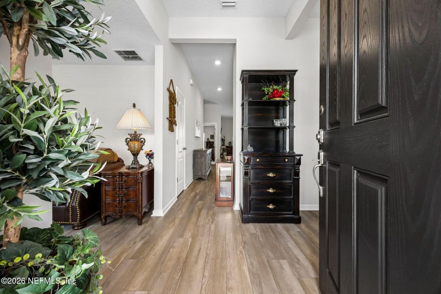 Furnished interior view inside a new home in , Yulee (Image 16). Furnished interior view inside a new home in , Yulee (Image 16).