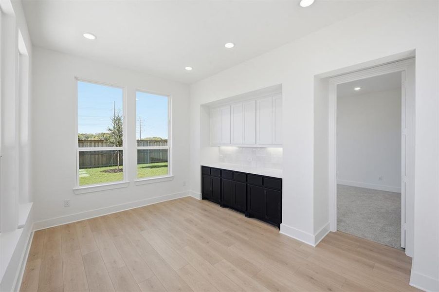 Spacious, unfurnished interior of a new home in Wellington: Artisan Series - 50ft lots, Haslet (Image 17). Spacious, unfurnished interior of a new home in Wellington: Artisan Series - 50ft lots, Haslet (Image 17).