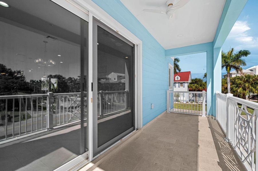 16-web-or-mls-101 Desota St - 16