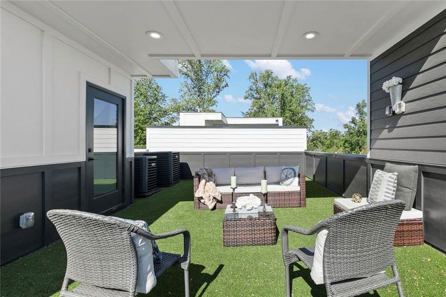 Exterior details and patio area of a home in , Chamblee (Image 23).