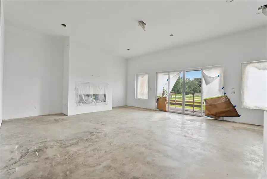 Image 11 of a home in . Image 11 of a home in .