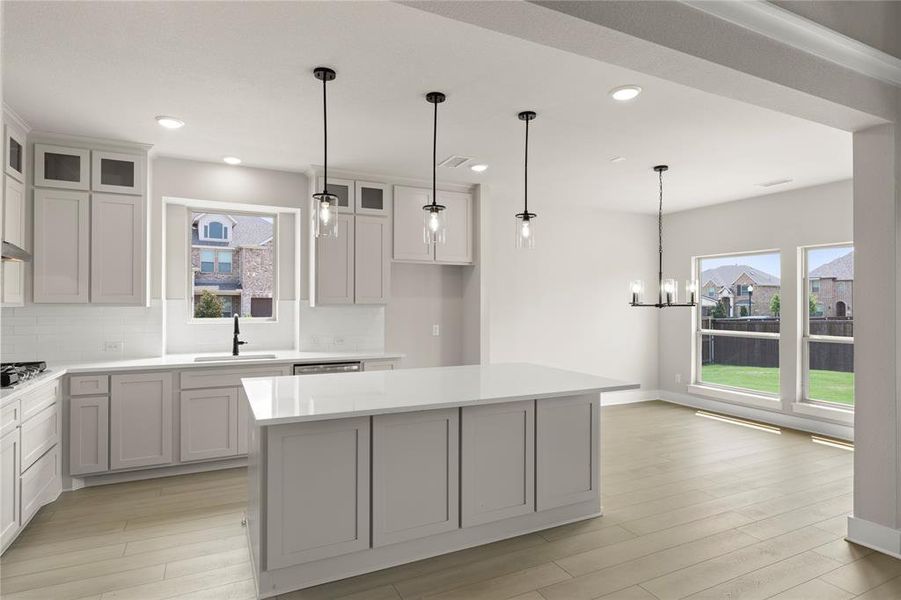 10. 1145 Chickadee - Kitchen (2) 10. 1145 Chickadee - Kitchen (2)