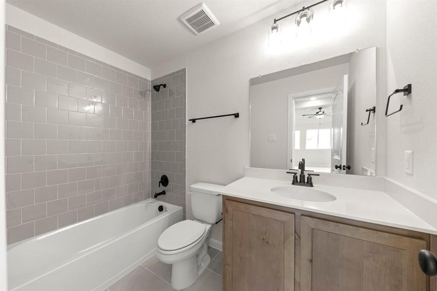 24. 920 Lost Mine - 3RD Bath