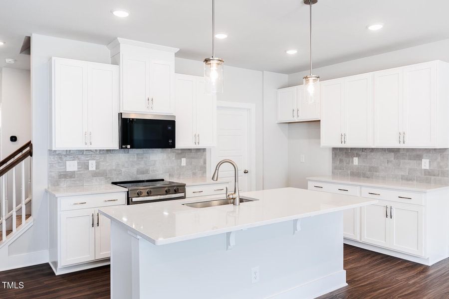 VNF-Lot 46-Aurora (7)