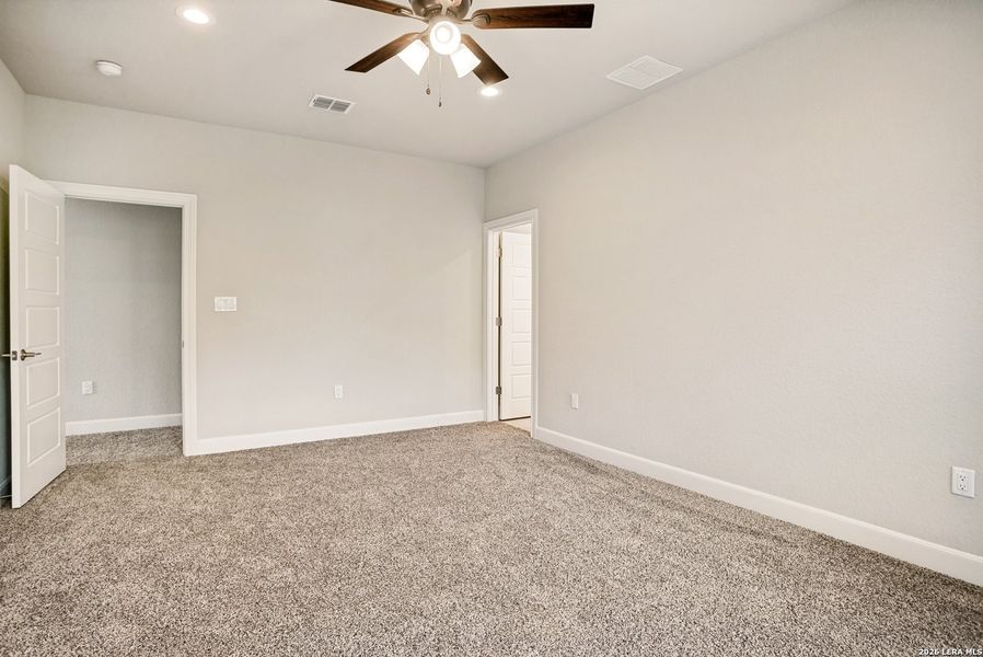 Spacious, unfurnished interior of a new home in , San Antonio (Image 25). Spacious, unfurnished interior of a new home in , San Antonio (Image 25).