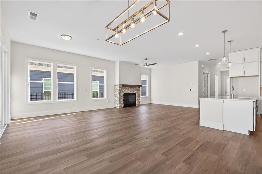 Spacious, unfurnished interior of a new home in The Reserve at Bells Ferry, Kennesaw (Image 27).