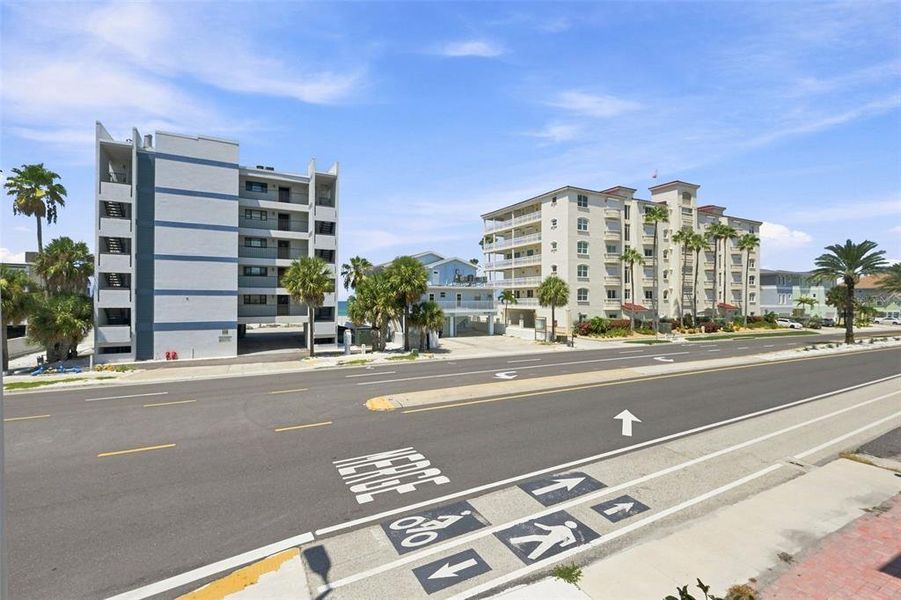 Condo located in Indian Rocks Beach, FL showcasing its design and architecture (Image 5). Condo located in Indian Rocks Beach, FL showcasing its design and architecture (Image 5).