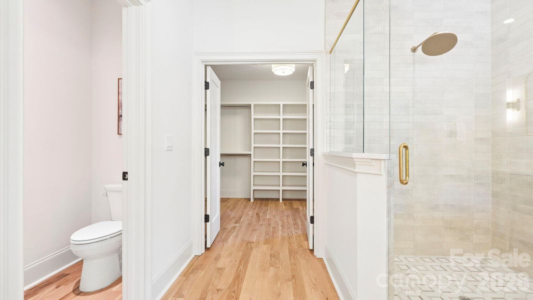 Image 46 of a home in .