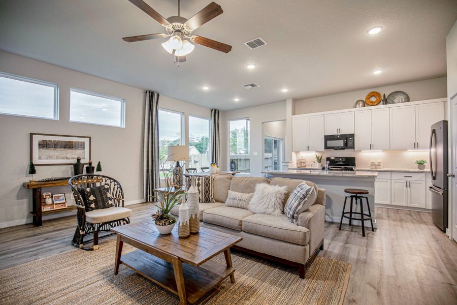Furnished interior view inside a new home in Santa Rita Ranch, Liberty Hill (Image 6).