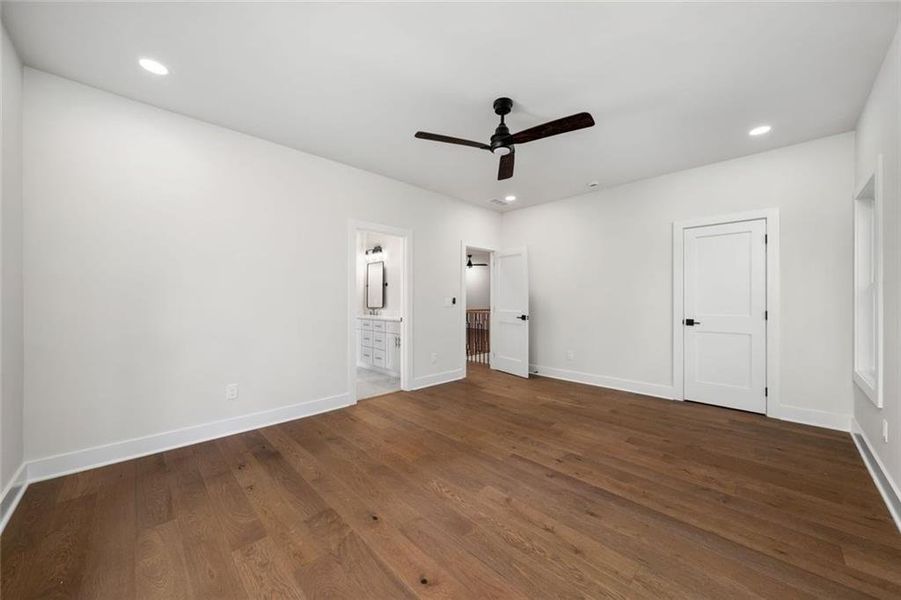 Spacious, unfurnished interior of a new home in , Atlanta (Image 88).