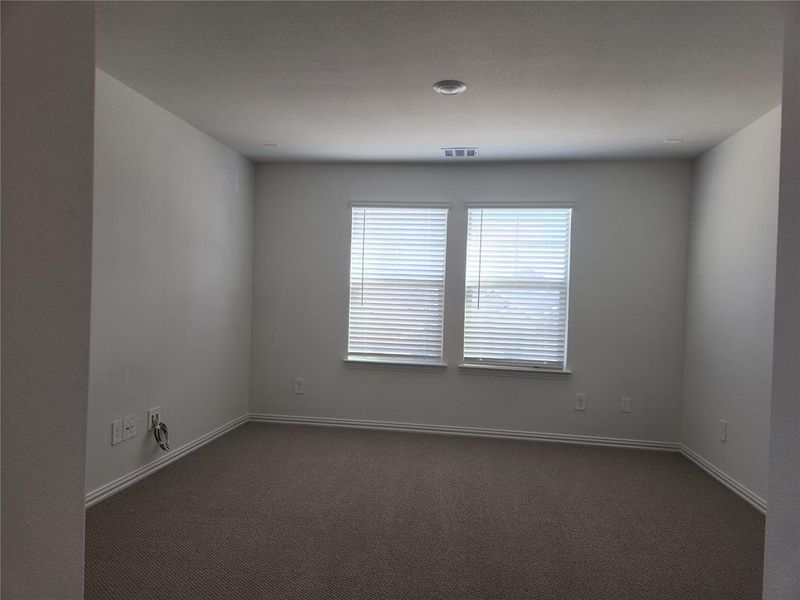 Spacious, unfurnished interior of a new home in Ashford Park - Texana Series, Corinth (Image 20).