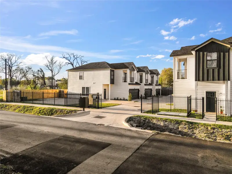 This gated community allows for true privacy while still being centrally located. This gated community allows for true privacy while still being centrally located.