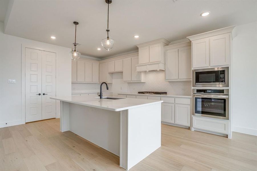 Furnished interior view inside a new home in Talon Hills, Fort Worth (Image 5).