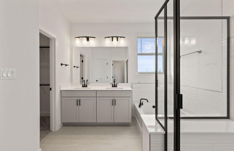 Furnished interior view inside a new home in Santa Rita Ranch, Liberty Hill (Image 13).