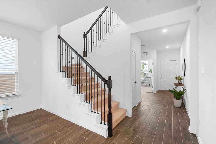 Spacious, unfurnished interior of a new home in , Leander (Image 22).