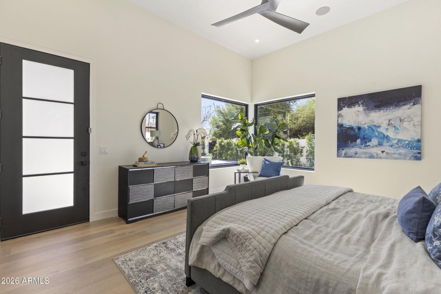 Exit to pool Exit to pool