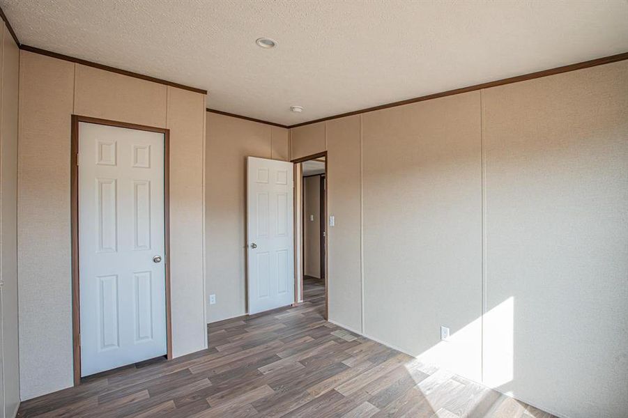 Spacious, unfurnished interior of a new home in , Springtown (Image 11).