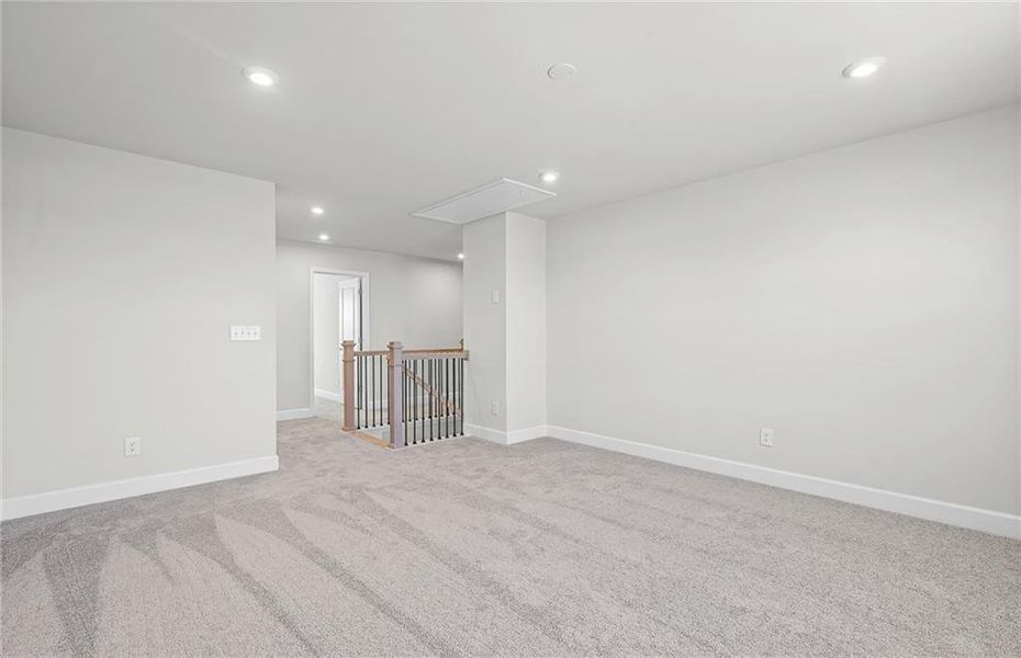 Spacious, unfurnished interior of a new home in Anderson Point, McDonough (Image 18).