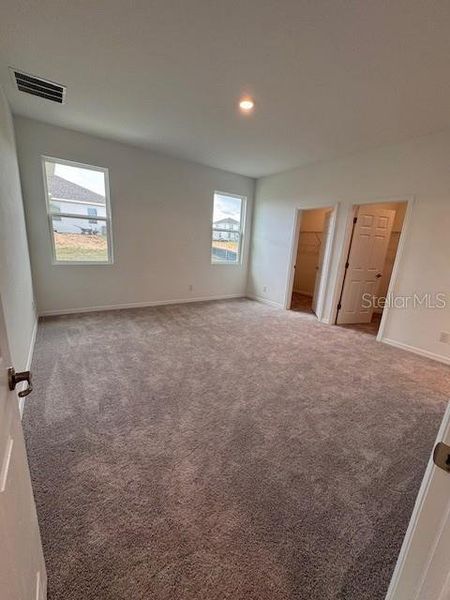 Spacious, unfurnished interior of a new home in , Groveland (Image 7). Spacious, unfurnished interior of a new home in , Groveland (Image 7).