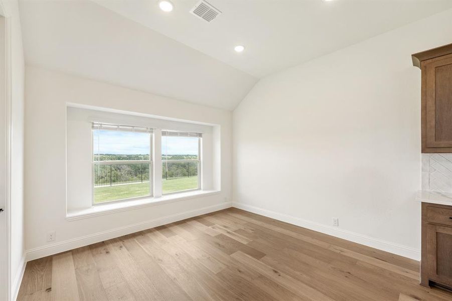 Spacious, unfurnished interior of a new home in Timberbrook 4B, Justin (Image 19). Spacious, unfurnished interior of a new home in Timberbrook 4B, Justin (Image 19).