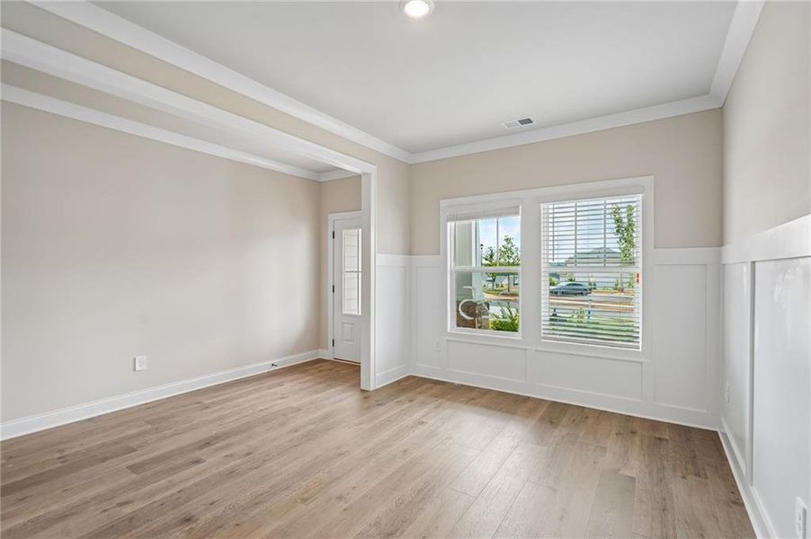 Spacious, unfurnished interior of a new home in Vines at Mill Creek - Estate Series, Braselton (Image 17). Spacious, unfurnished interior of a new home in Vines at Mill Creek - Estate Series, Braselton (Image 17).