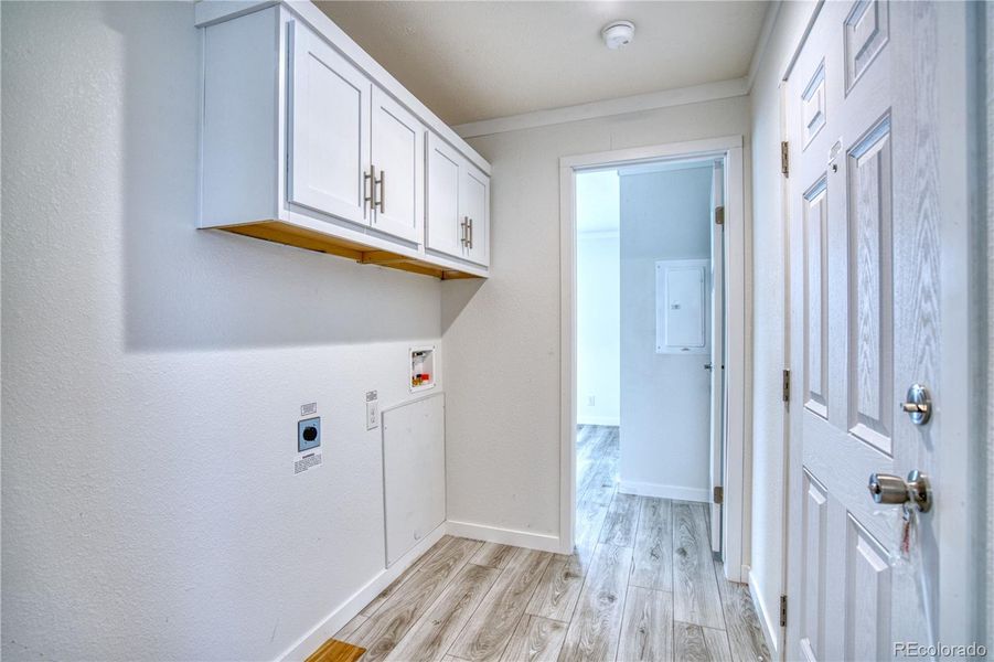 Spacious, unfurnished interior of a new home in , Fort Collins (Image 16). Spacious, unfurnished interior of a new home in , Fort Collins (Image 16).
