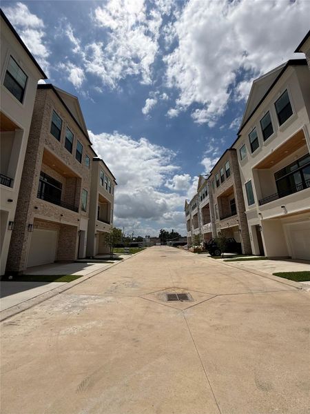 Image 20 of a home in .