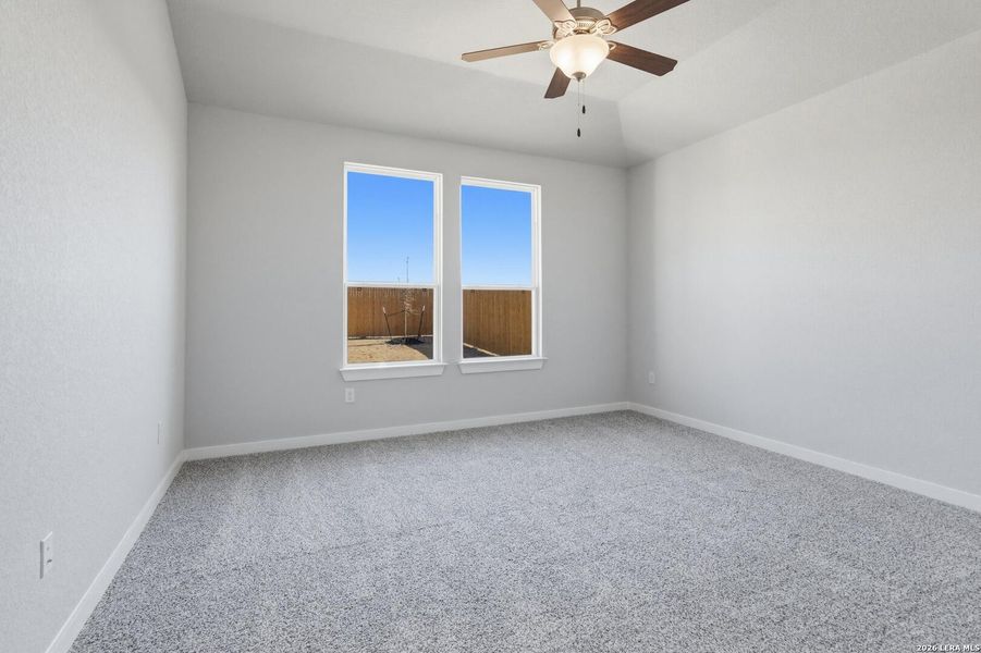 Spacious, unfurnished interior of a new home in Red Hawk Landing, San Antonio (Image 13).