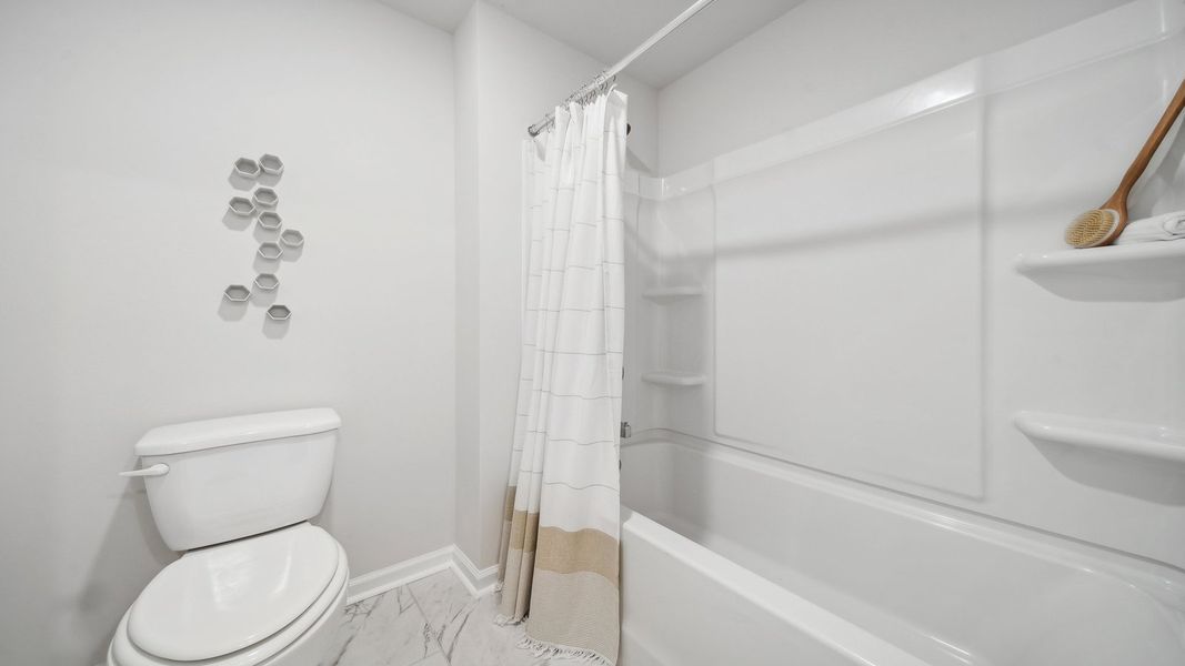 Representative furnished interior of a home built from the Hayden by D.R. Horton in Tooley Harbor, Elizabeth City (Image 31).