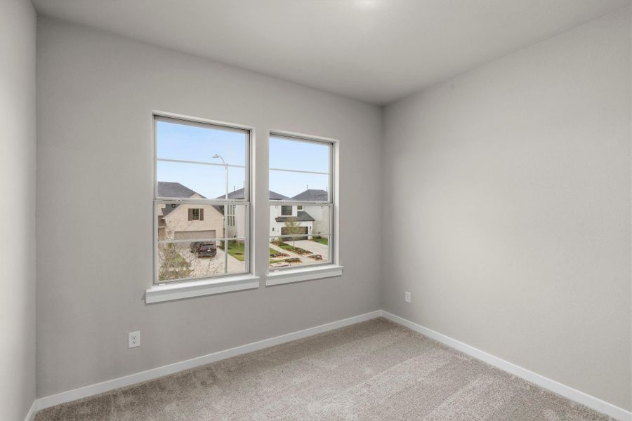 Spacious, unfurnished interior of a new home in Sienna 45', 50', Missouri City (Image 27).