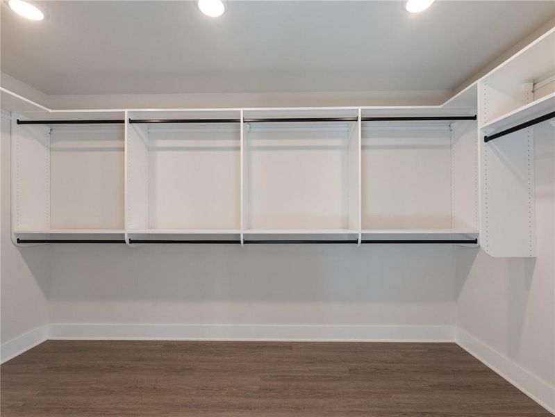 Image 70 of a home in .