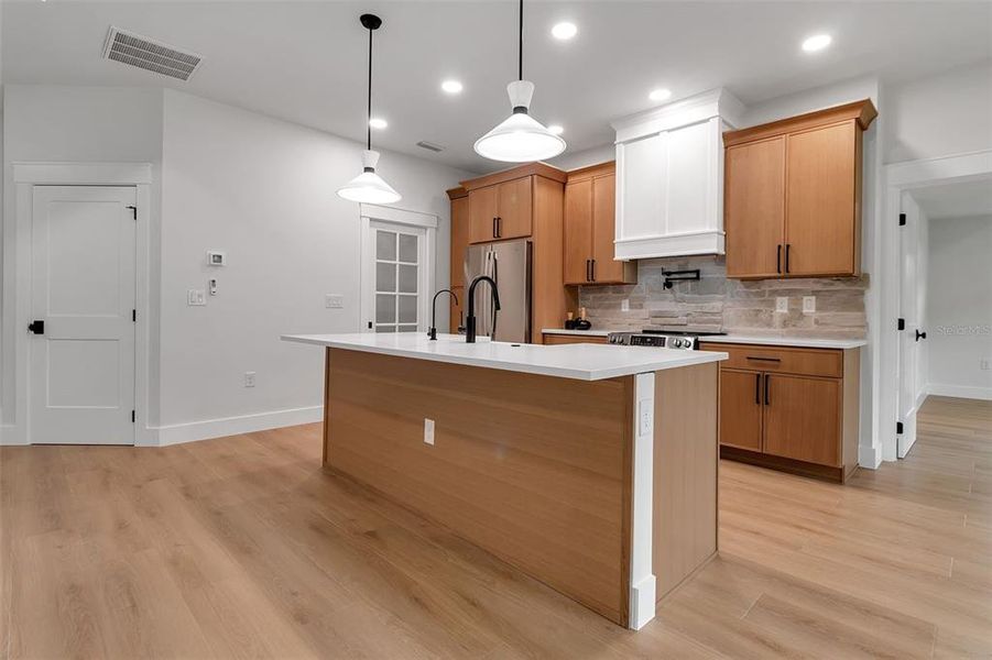 Furnished interior view inside a new home in , Venice (Image 42).