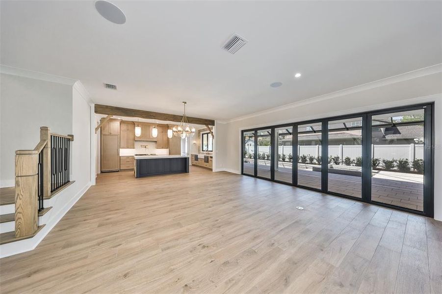 Spacious, unfurnished interior of a new home in , Tampa (Image 18).