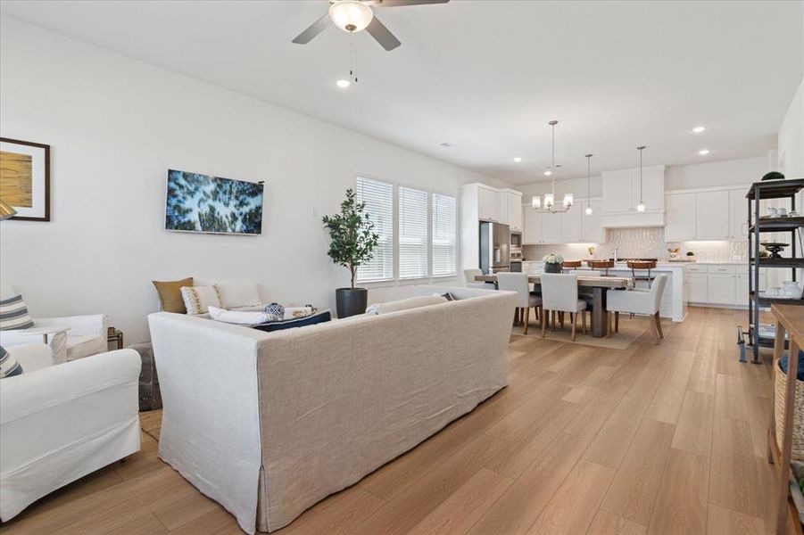 Furnished interior view inside a new home in Painted Tree - South, McKinney (Image 20). Furnished interior view inside a new home in Painted Tree - South, McKinney (Image 20).