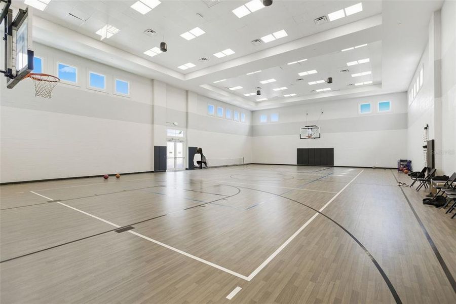 Image 40 of a home in .