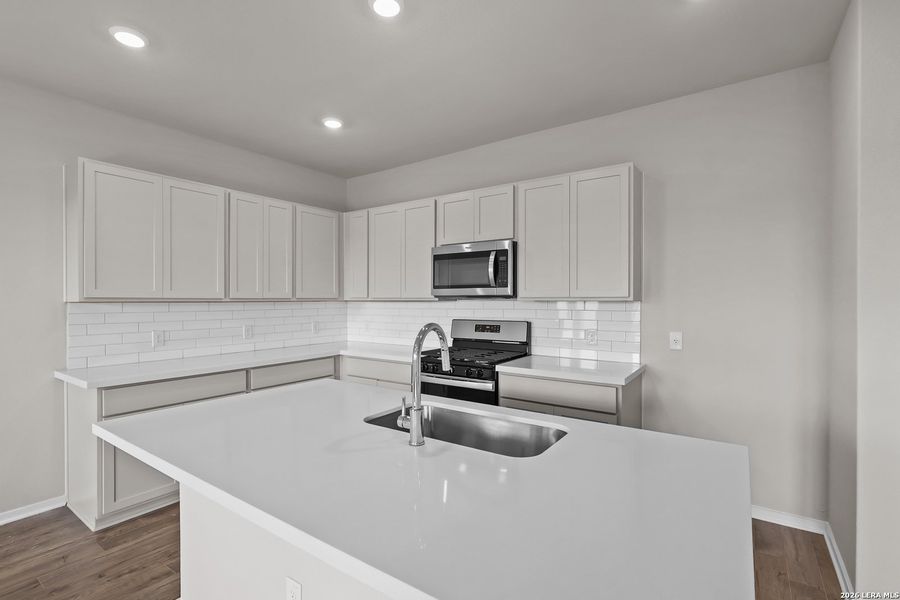 Furnished interior view inside a new home in Garden Grove, San Antonio (Image 14).