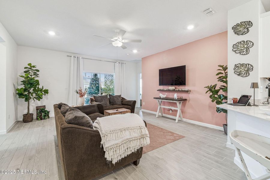 Furnished interior view inside a new home in Amelia Walk, Fernandina Beach (Image 12).