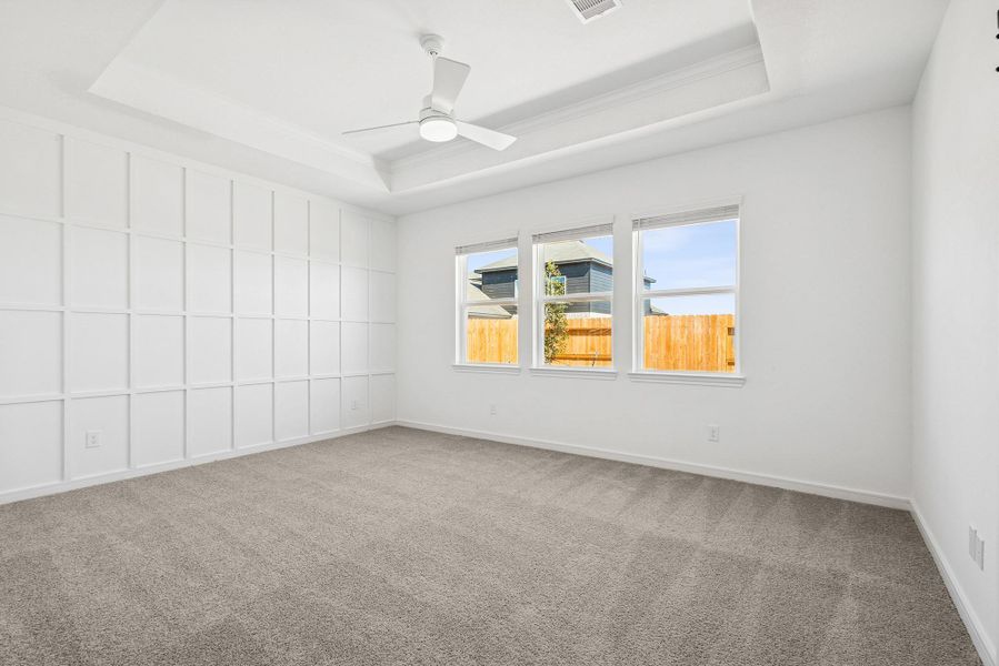 Spacious primary suite