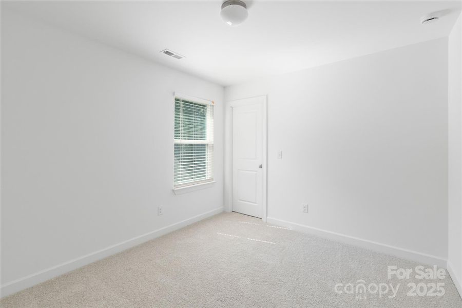 Spacious, unfurnished interior of a new home in , Charlotte (Image 19).